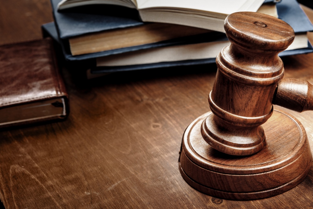 Росприроднадзор через суд потребовал, чтобы "Самарский завод "Коммунар" возместил ущерб в размере 43 миллиона рублей