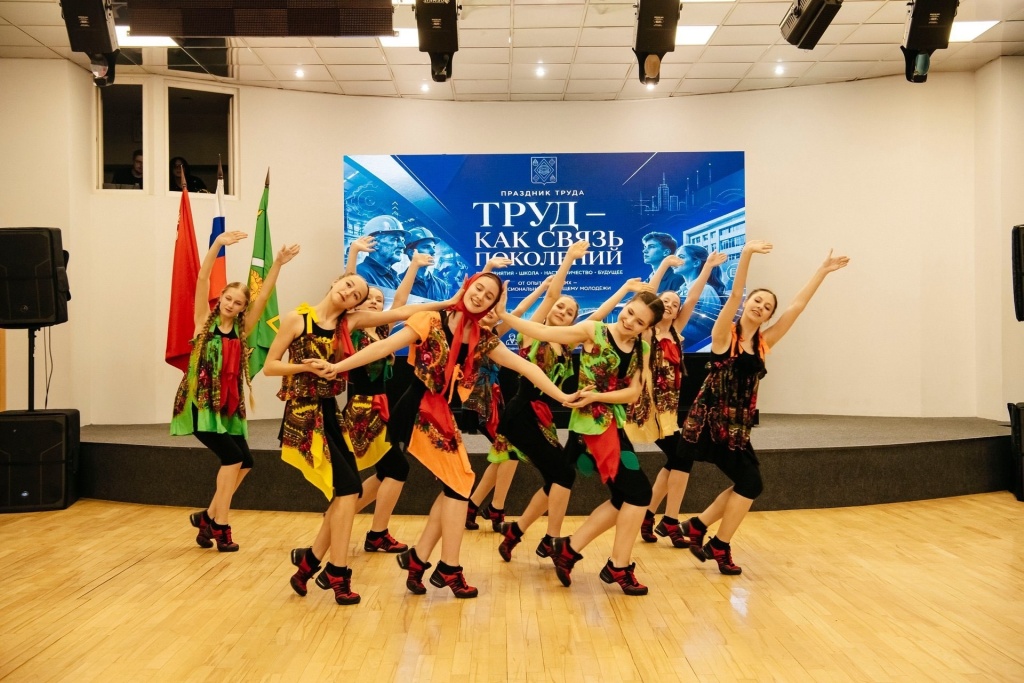 Артём Садула на празднике труда в ДК «Юбилейный»: чествовали тех, кто развивает Городской округ Пушкинский