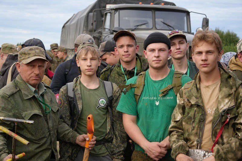 Ромодановские поисковики вернули из небытия 196 защитников Отечества на «Варшавском шоссе»