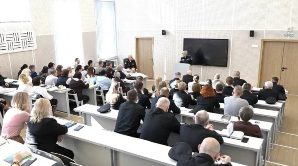 Оренбургские педагоги делятся опытом с Мариупольским Нахимовским училищем: семинары по ИИ, робототехнике и БПЛА