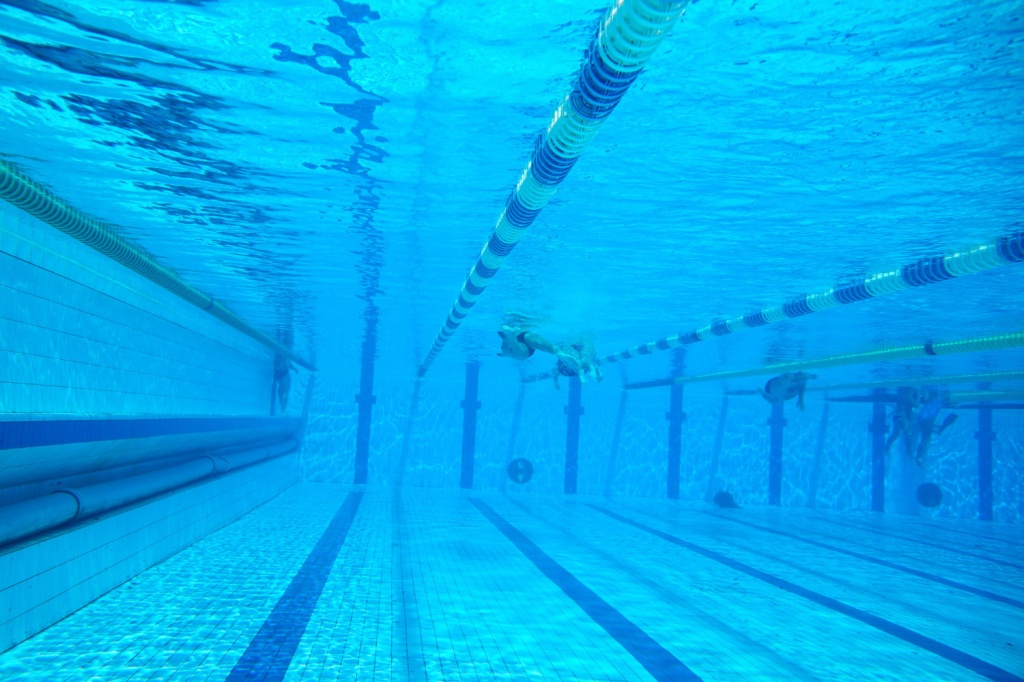 В Северном районе Красноярска практически достроили спорткомплекс с бассейнами