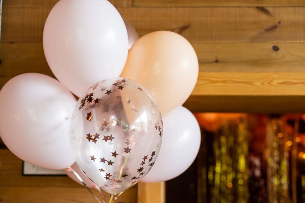 Популярность поздравлений от Лабубу резко выросла в России