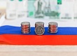 Дефляция в России: цены пошли вниз, но годовая инфляция ускоряется